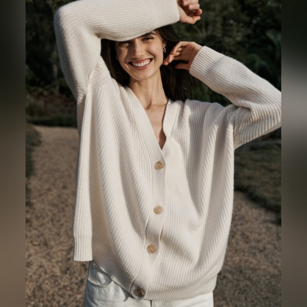 Jenni Kayne Sweater Cocoon Cardigan Cotton in Ivory White - Picture 2 of 9